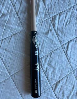 Mike trout signed bat