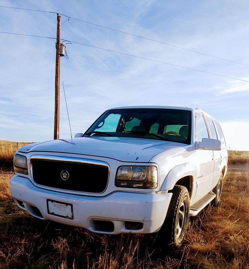 1999 Cadillac Escalade