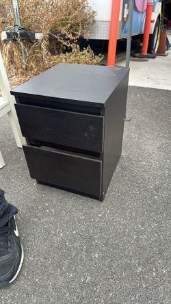 Night stand
