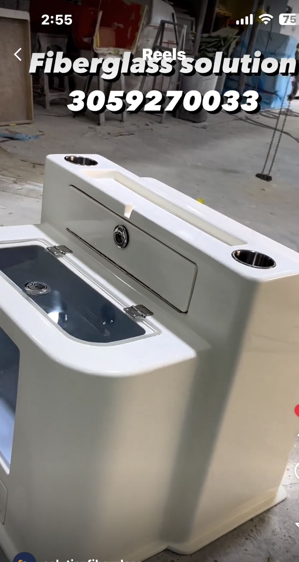 Leaning post Live Well