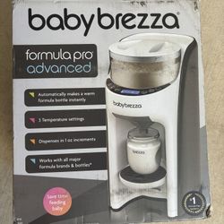 NEW!! Baby Brezza Formula Pro Advanced