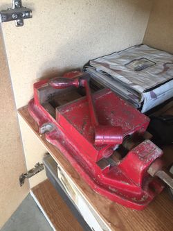 No. 23 Mill vise