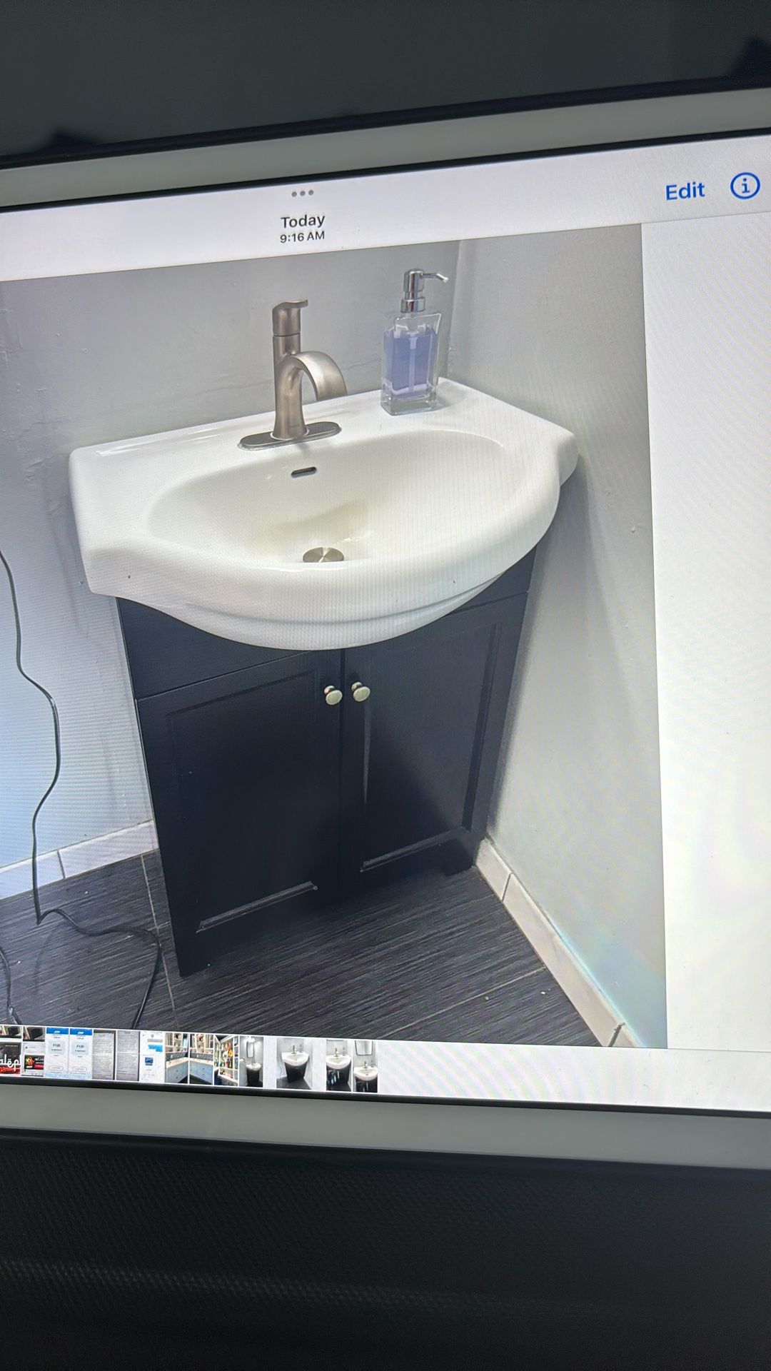 Vanity Top with Sink