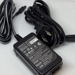Sony  AC-L200C Charger AC Adapter Power Supply 