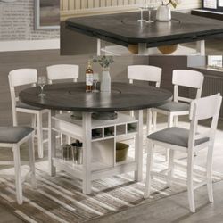 Brand New! 5pc Counter height table set
Hablamos Español Y Financiamos 🙋
Take it home with $49down