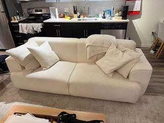 Modern White Boucle Couch | 3 seat sofa | Great condition!! | $350 discount | Need to sell ASAP