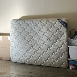Queen Size Serta Mattress With Bed frame 