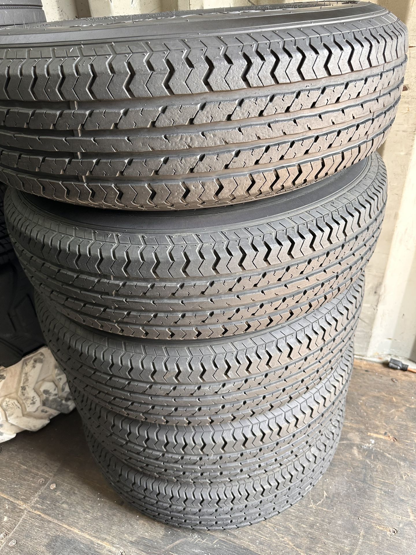 235/80/16 Trailer 10ply Tires