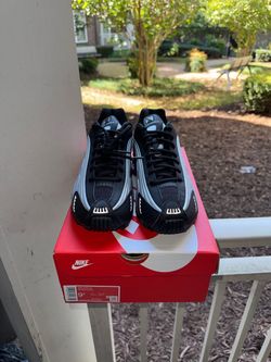 Nike Shox R4 metallic sliver black racer blue