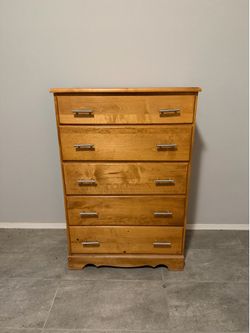 Dresser With Writing Tray - Free Delivery 🚚