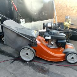 Husqvarna Lawn Mower 