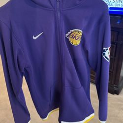 LA Lakers  Woman’s Jacket with hoodie and zipper size, large  