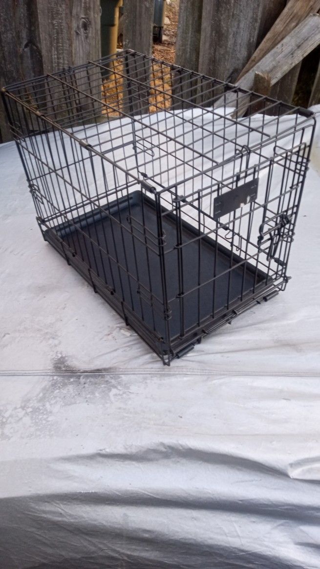 Small Pet Cage In Great Condition FUNCTIONS PERFECT