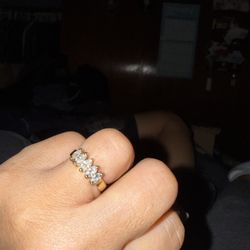 Ladies Ring  - Marquis Cut Diamonds 