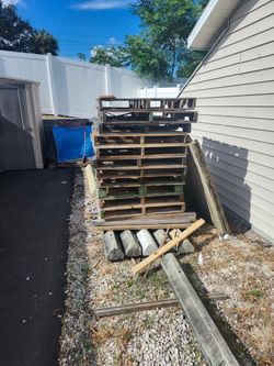 Free pallets