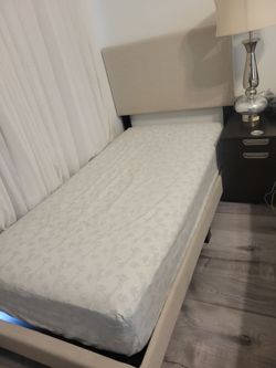 Twin bed