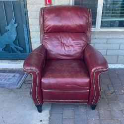 Leather recliner