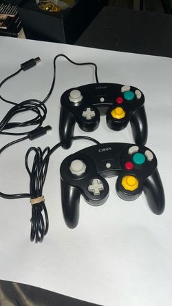 Lot of 2 Cipon Black Nintendo GameCube Controllers Tested $15 each or both for $25