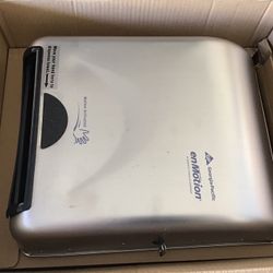 Paper Towel Dispenser