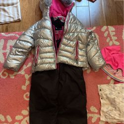 Girls Clothes 
