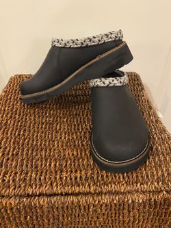 Simple Brand Slip On Shoes