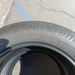 2 Llantas 245 60 R18 Bridgestone Dueler 