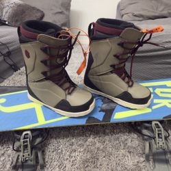 Thirty Two Snowboarding Boots 
