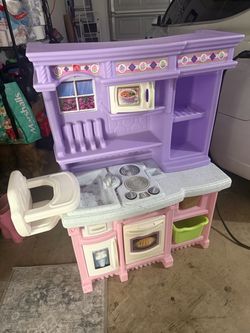 Kids kitchen play set