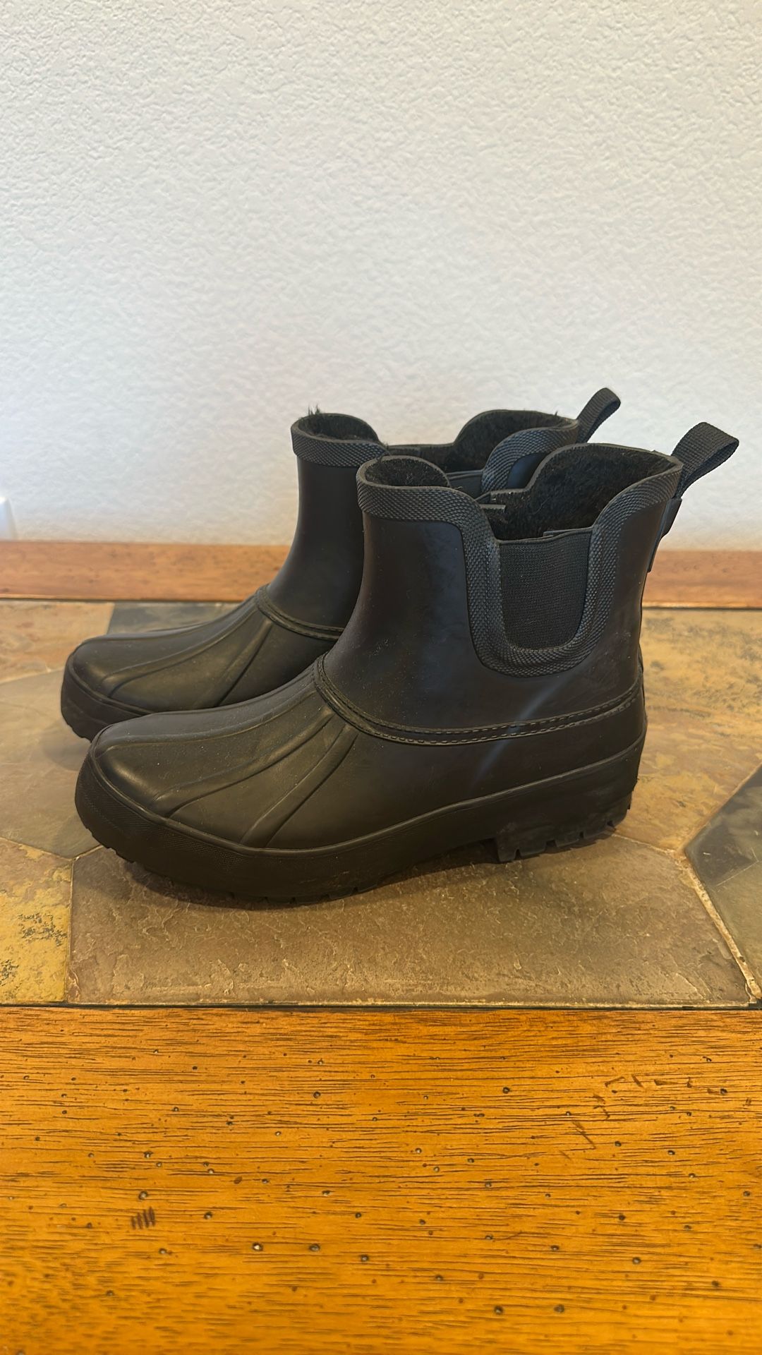 Chooka Rain Boots Size 6