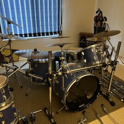 Full Drum set For Sale.