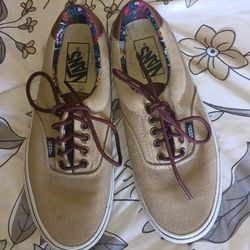 Van's Size 8 Women's