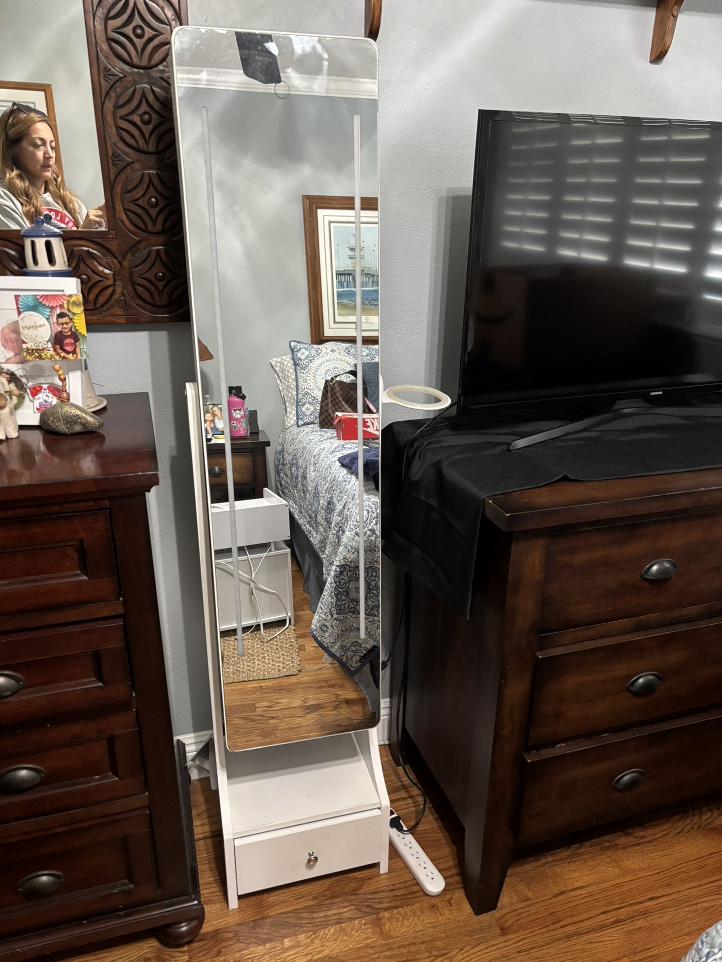 Cosmetic Light Up Mirror /jewelry Box