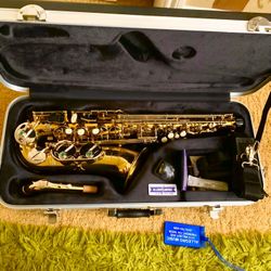 Selmer Aristocrat AS600 Alto Saxophone