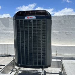 Excellent condition like new 4 tons complete air conditioning system installed and delivered $2400. Call now.