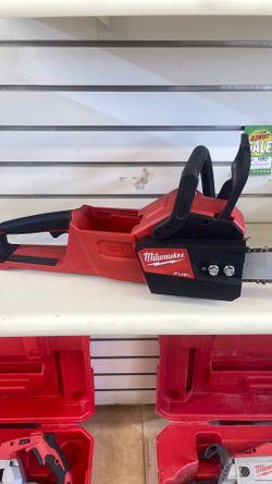 Milwaukee chain saw