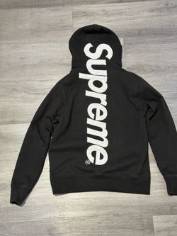 Black supreme hoodie size SMALL