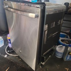 GE Dishwasher 