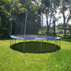 TRAMPOLINE 16FT