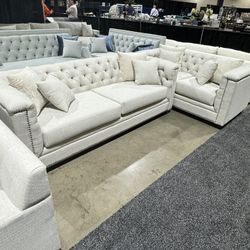Sofa Tufted Loveseat 