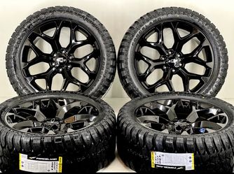 22” Snowflake Wheels wrapped with 33” tires 🔥