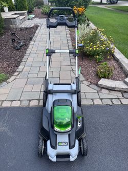 EGO Lawn Mower - Battery Operated (Rechargeable)