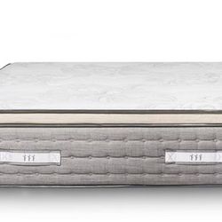 Luxury King Mattress - Sequoia Euro Top (Excellent Condition)