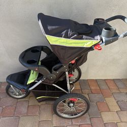 EXPEDITION STROLLER PERFECT CONDITION LIKE NEW 