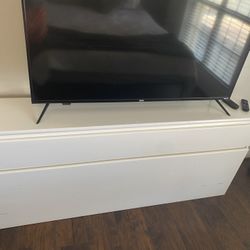 Onn 52 Smart Tv