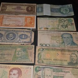 Foreign Currency Banknotes Collection 