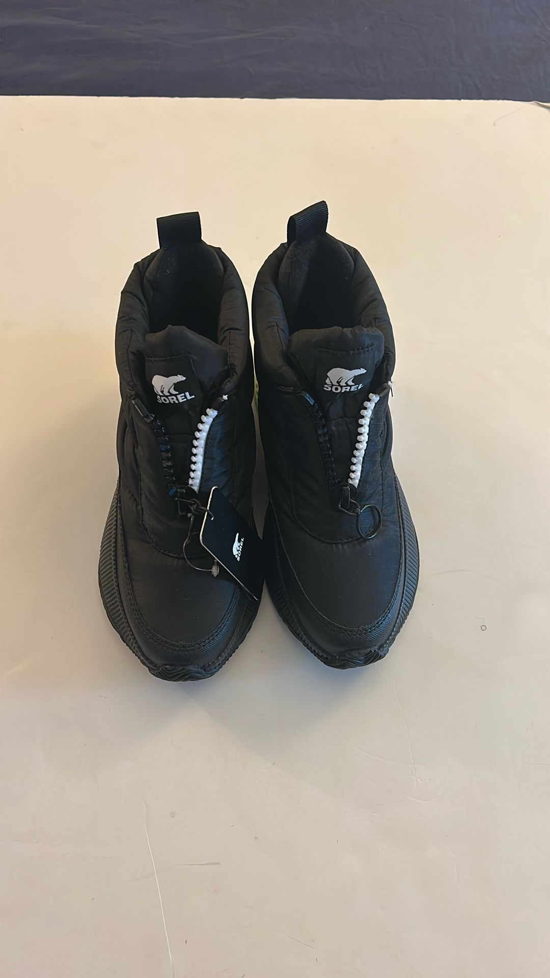 SOREL Out and In 3 Puffy Zip Shoes 