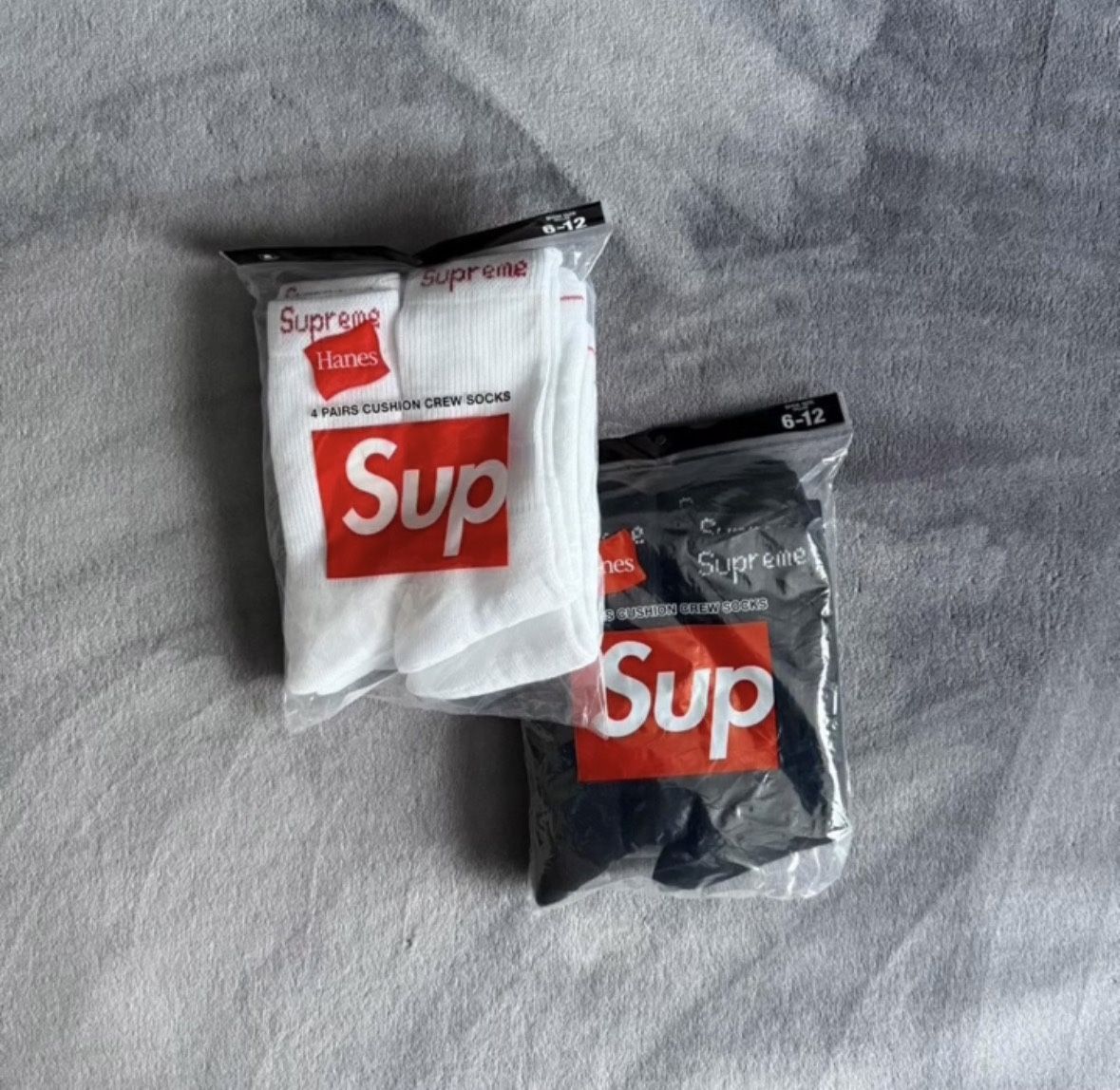 Supreme Socks