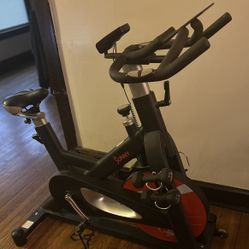 Sunny Cycle Bike In Great Condition - Make An Offer