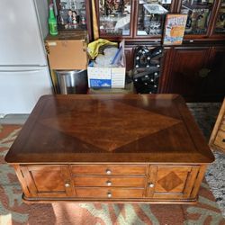 Large Decorative Solid Wood Coffee Table with 3 Drawers and 2 Cabinet Doors⁹