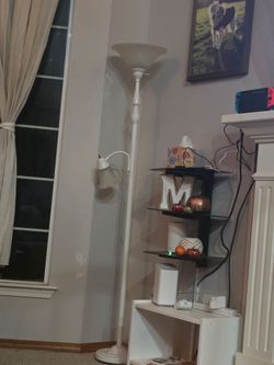 Floor lamp